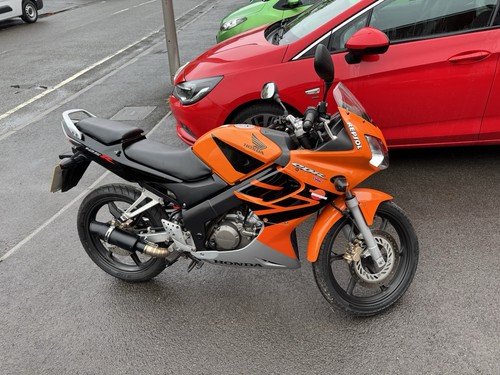 Honda cbr 125 2007 - 125,