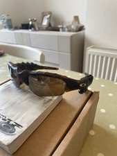 Oakley Thump Sunglasses  Tortoise 256MB MP3 Gold Iridium Polarised Lens RARE 😎