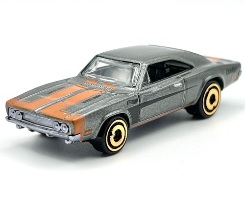 Hot wheels dodge charger 500 - dodge,