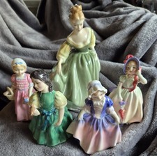 5 x Pretty Vintage Royal