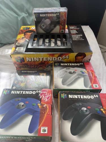 Goldeneye 007 console boxset - console,