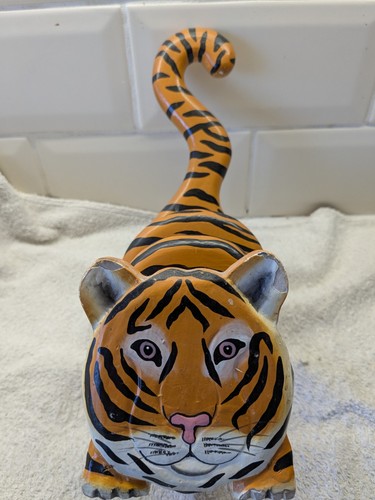 Tiger wooden desktop - wooden, letter