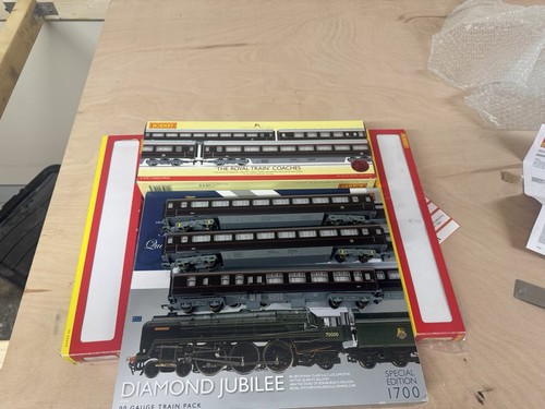 Hornby royal train - royal, read