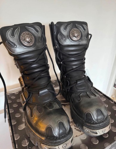 New rock reactor flame boots - new,