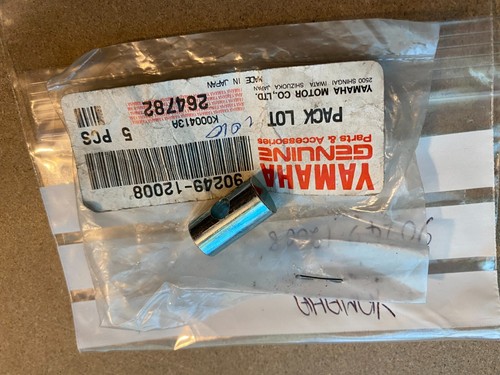 Yamaha rear brake pin - , fs1e