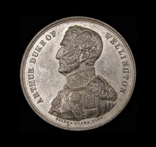 1852 DEATH OF THE DUKE OF WELLINGTON 39mm MEDAL - BY ALLEN & MOORE