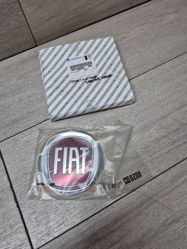 Fiat fiorino 2022 badge logo - fiat,
