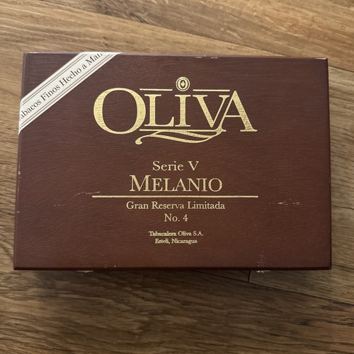 Oliva melanio cigar box - cigar,