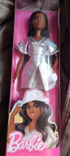 New box barbie fashionistas - new,