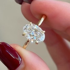 2.34 Ctw Oval Cut Moissanite