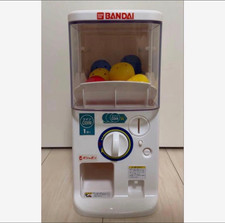 Gashapon Machine TRY Bandai