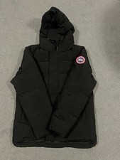 Canada Goose Macmillan Men's Red Badge Parka Size Medium