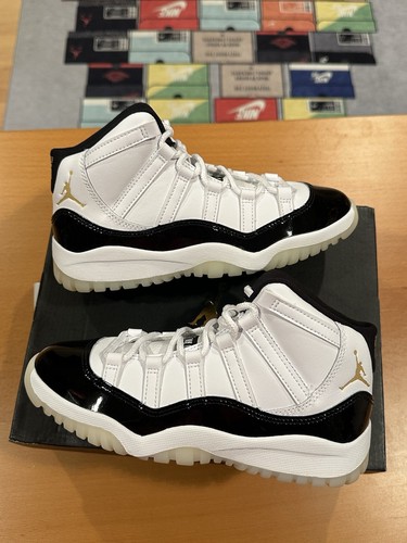 Size air jordan 11 - -,