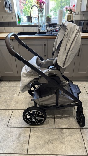 Pre loved nuna mixx pushchair - loved,