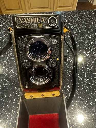 Yashica mat 124 - mat-124, tlr