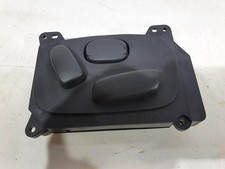 GENUINE 2014 LANDROVER DISCOVERY  AH22-14B566-FA  FRONT RIGHT SIDE ELECTRIC SEAT