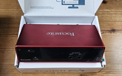 Focusrite scarlett 2i2 usb - focusrite,