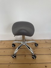 Ergonomic rolling swivel - rolling,