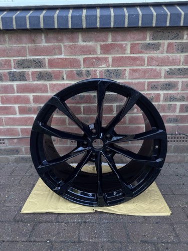 Lamborghini urus wheel - lamborghini,