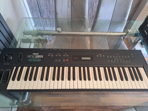 Yamaha sy35 music synthesizer - yamaha,
