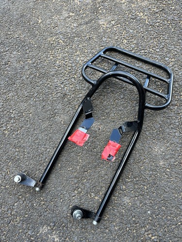 Rear rack grab handle triumph - rear,