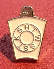 Masonic MARK MASTER MASON Lapel Pin Badge KEYSTONE Gilt/Enamel - 18 x 13 mm