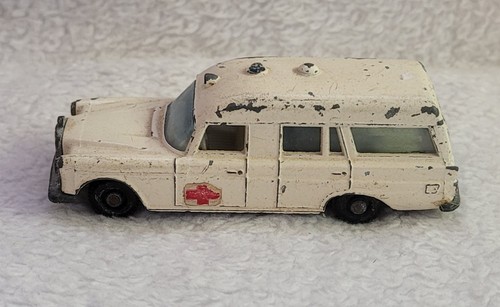 Lesney matchbox 3 mercedes - lesney,