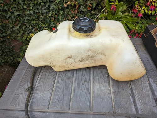 Petrol fuel tank for - fuel,