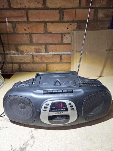 Hitachi portable stereo - cx-70,