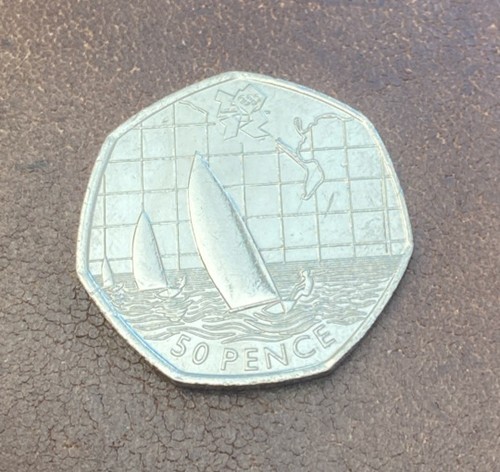 2011 50p sailing olympic coin - 2011,