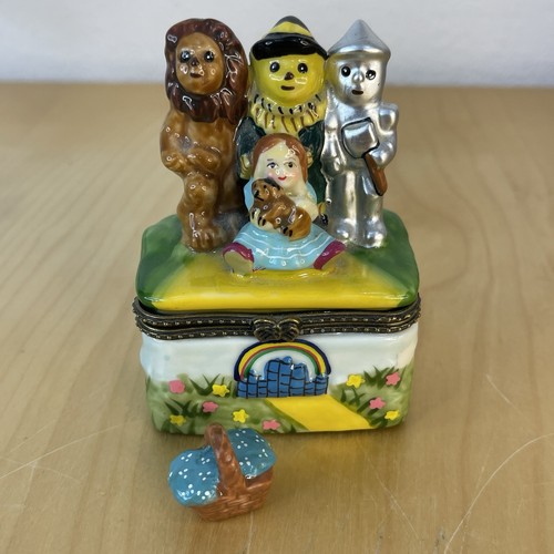 Vtg wizard hinged - wizard, of