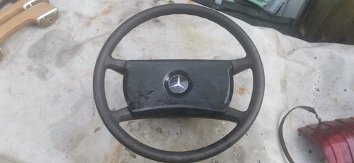 Mercedes 123 steering wheel - mercedes,