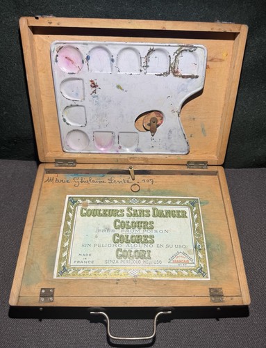Vintage french wooden artists - vintage,