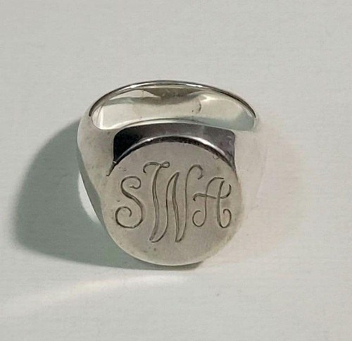 Tiffany small college - small, signet