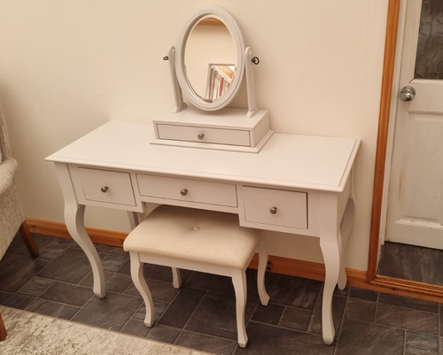 Wonderful laura ashley - wonderful,