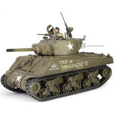 Forces Of Valor 1:32 Sherman