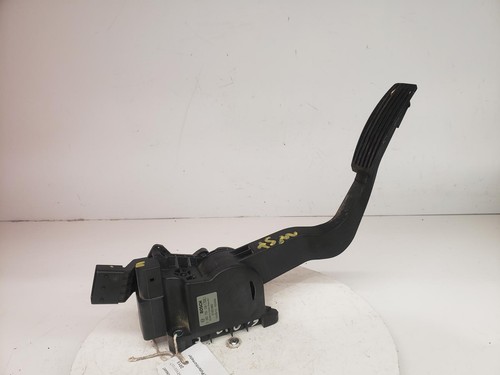 Vauxhall combo 2015 throttle - d,