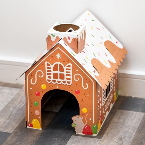 Christmas gingerbread lane cat - christmas,