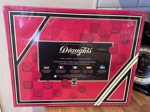 Lagoon wooden draughts set - wooden,