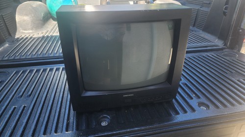 Vintage 1995 daewoo - 14", crt