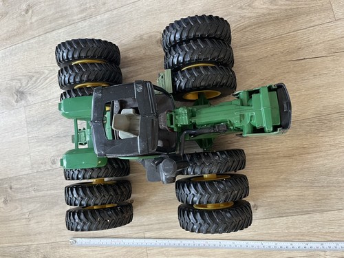 John deere die cast - 1/16, die-cast