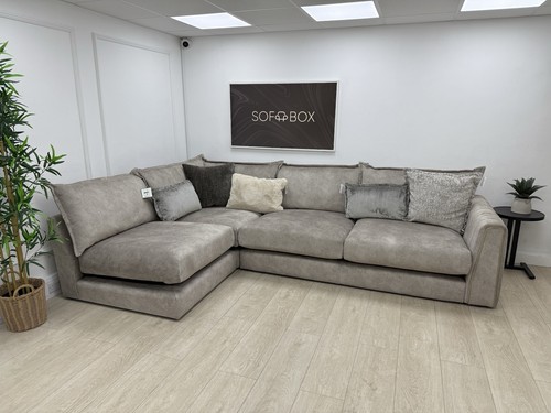 Dfs devine corner - dfs,