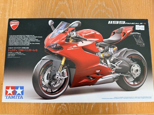 Tamiya 14129 ducati 1199 - ducati,