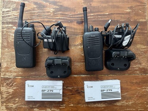 Icomm f2000 two way radios - ic-f2000,