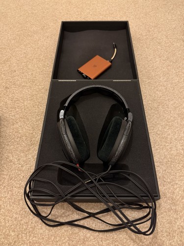 Sennheiser 600 headphones - sennheiser,
