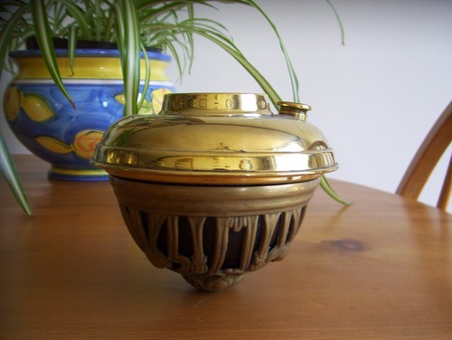 Small victorian brass oil - brass,
