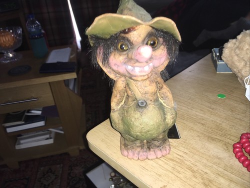 Form norwegian troll - form,