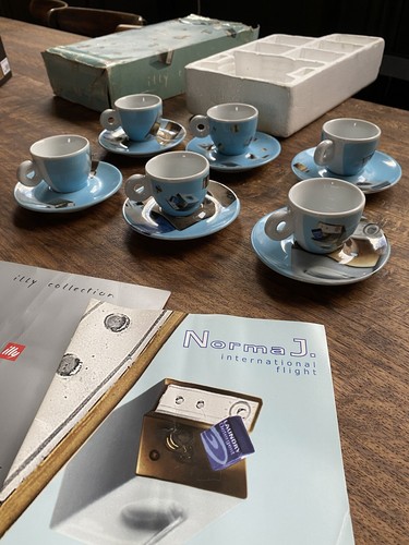 Illy art collection - art, espresso