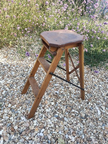 Vintage wooden ladder - ladder,