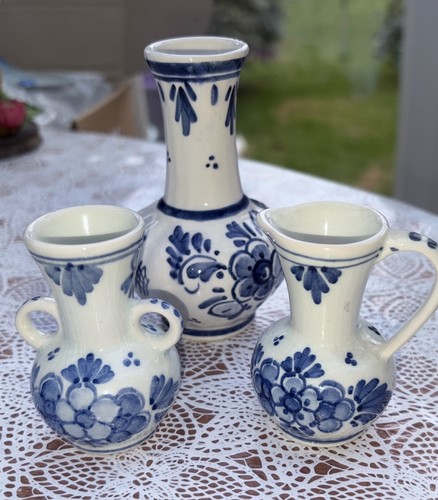 Vtg delft blue - white, x